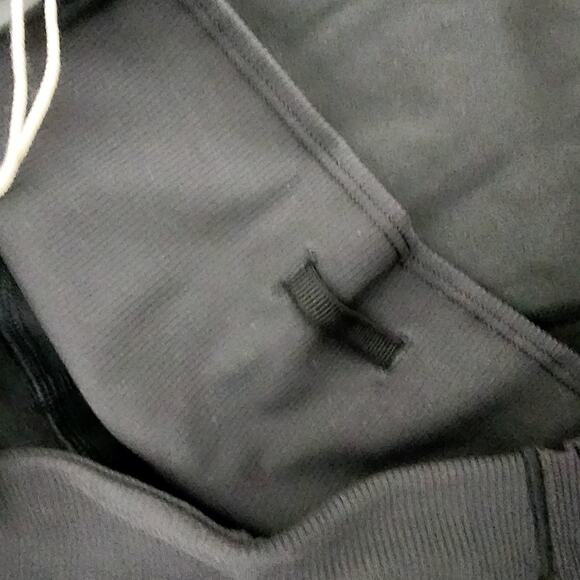 Neiwai Active Black Ski Leggings Base Layer Performance Pants Medium 4 NWT - Picture 15 of 16